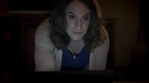 Episode 8: Days to Jan's Death 2, 1.