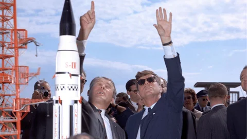 Arthur C Clarke to Ray Bradbury